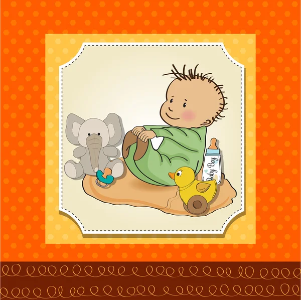 Kleiner Junge spielt mit seiner Spielzeug-Babyduschkarte — Stockfoto