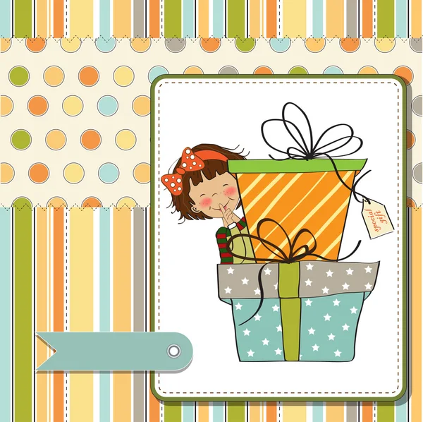 Χαριτωμένο κοριτσάκι κρυμμένο πίσω από κουτιά με δώρα. Χρόνια πολλά ευχετήρια κάρτα γενεθλίων — Φωτογραφία Αρχείου