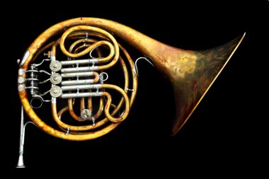 Old french horn clipart