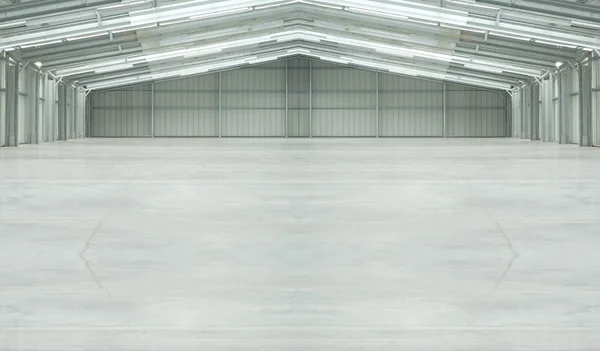 Huge empty warehouse — Stock Photo, Image