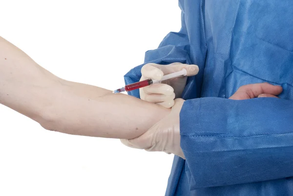 Enfermeira a administrar uma injecção a um doente — Fotografia de Stock