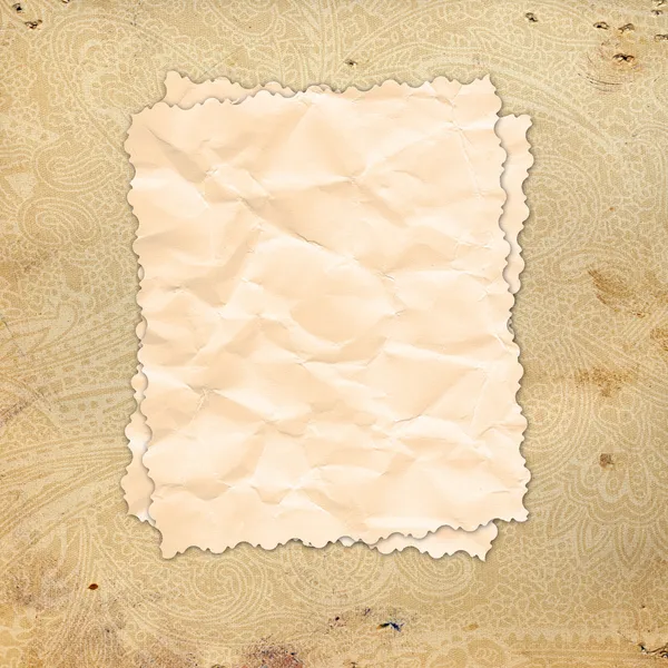 Винтажная бумага с зубчатыми краями . — стоковое фото