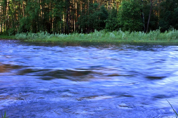 Río azul — Foto de Stock