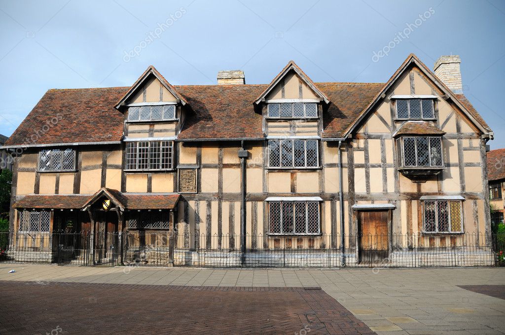 William Shakespeare Pic | Shakespeare's Birthplace — Stock Photo ...