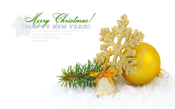 Baubles decorazione di Natale su bianco con spazio per il testo — Foto Stock