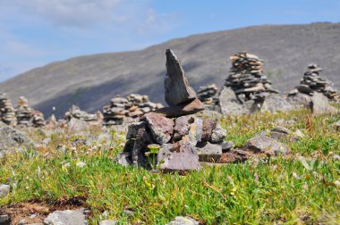 Altay taş PIRAMIDES