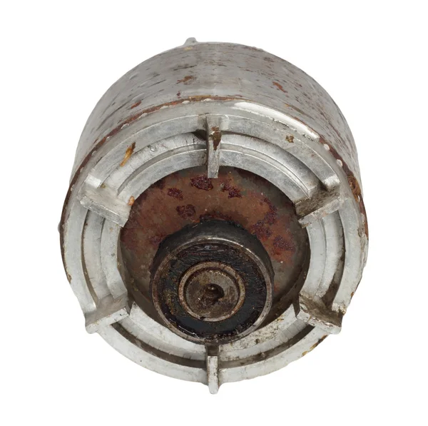 Bobinas de cobre dentro do motor elétrico em um fundo branco — Fotografia de Stock
