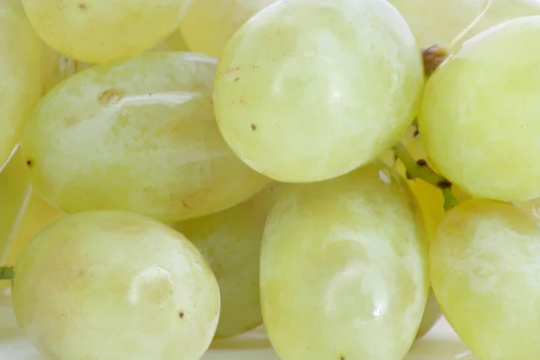 Un primer plano de la uva, tomada con una lente macro . — Foto de Stock