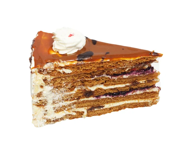 Fatia de bolo de creme com chocolate no fundo branco — Fotografia de Stock