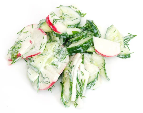 Deliciosos rabanetes de salada de pepino — Fotografia de Stock