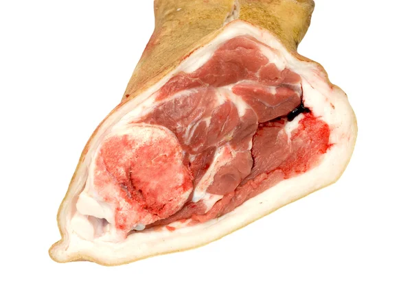 Syrové vepřové maso (kýta) izolované na bílém pozadí — Stock fotografie