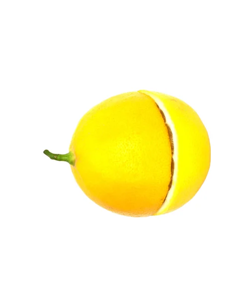 Limone isolato su sfondo bianco con spazio di copia — Foto Stock