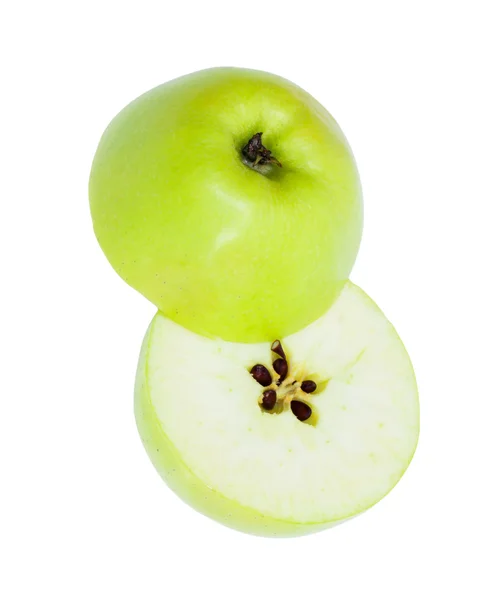 Зелене яблуко ізольоване на білому — стокове фото