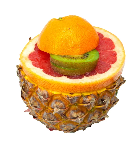 Mezcla de frutas frescas sobre un fondo blanco —  Fotos de Stock
