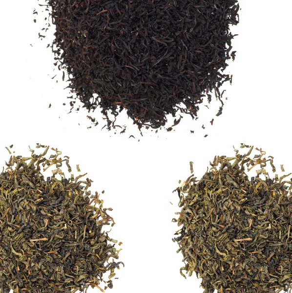 Herbaty zielone i czarne na białym tle — Zdjęcie stockowe