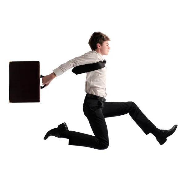 Изолированный молодой бизнесмен бегает быстро — стоковое фото