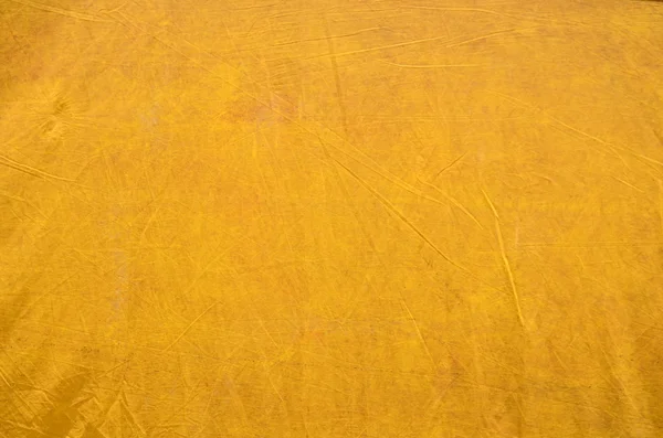 Грязный желтый лист — стоковое фото
