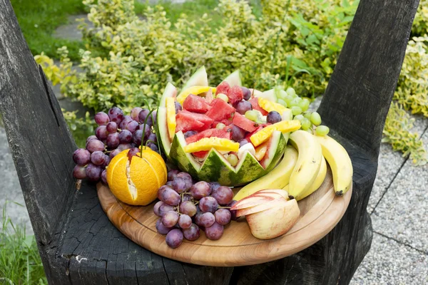 Meyve karpuz ile natürmort — Stok fotoğraf
