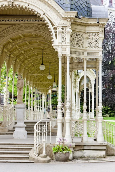 Sadova Colonnade, Karlovy Vary (Carlsbad), República Checa — Fotografia de Stock