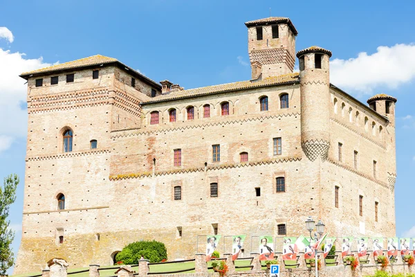 Grinzane cavour hrad, Piemont, Itálie — Stock fotografie