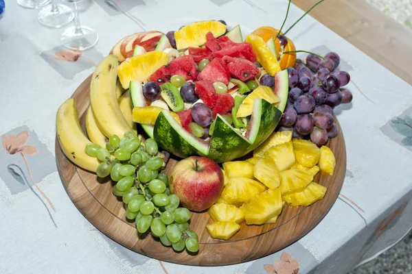 Meyve karpuz ile natürmort — Stok fotoğraf