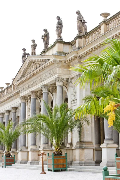 Mlynska colonnade, karlovy vary (Karlsbad), Tsjechië — Stockfoto