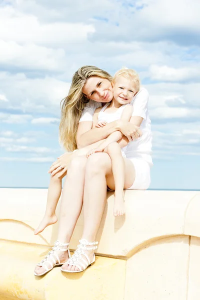 Summer portrait of mother with her daughter — Stock Photo, Image