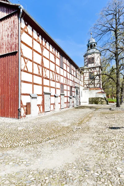 Fachwerkkirche von Kiefer, Schlesien, Polen — Stockfoto