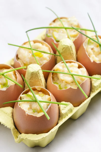 Ovos mexidos com cebolinha — Fotografia de Stock