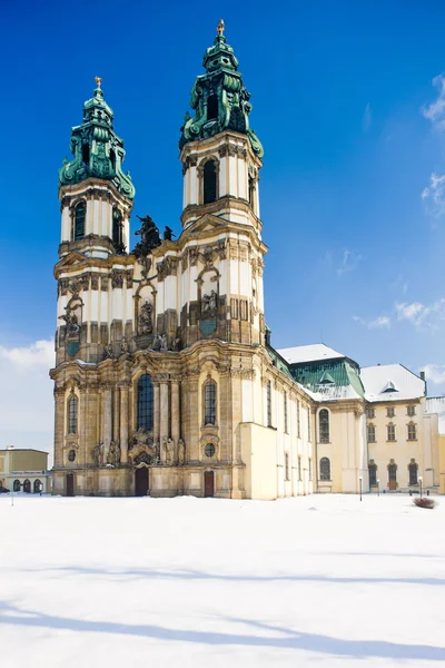 Igreja de peregrinação em Krzeszow, Silésia, Polônia — Fotografia de Stock