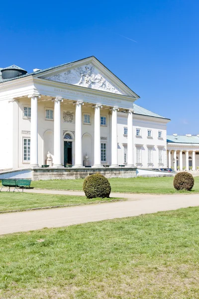 Karnera palace, Republika Czeska — Zdjęcie stockowe