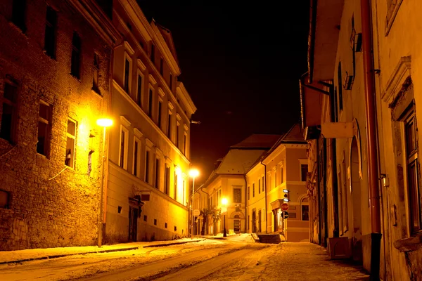 Nachtscène in oude stad — Stockfoto