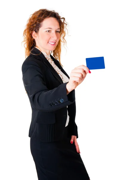 Zakenvrouw steekt haar creditcard — Stockfoto