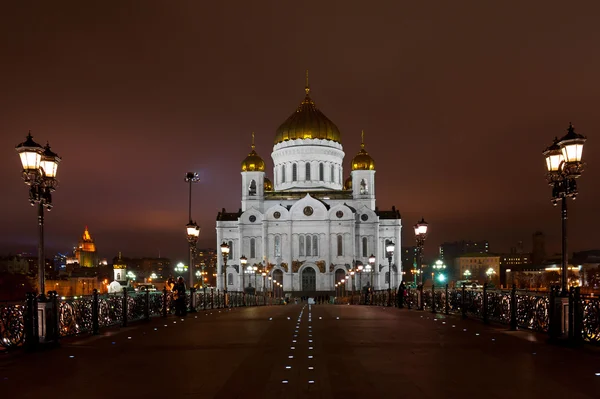 Νυχτερινή άποψη του Χριστού ο καθεδρικός ναός σωτήρας — Φωτογραφία Αρχείου