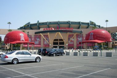 Estadio ángel de los Ángeles de anaheim - gorros gigantes