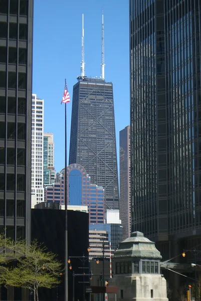 芝加哥-汉考克大厦 — 图库照片