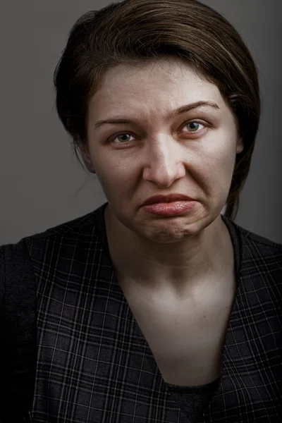 Μορφασμό του δυσαρεστημένοι θλιβερή απογοητευμένος γυναίκα — Φωτογραφία Αρχείου