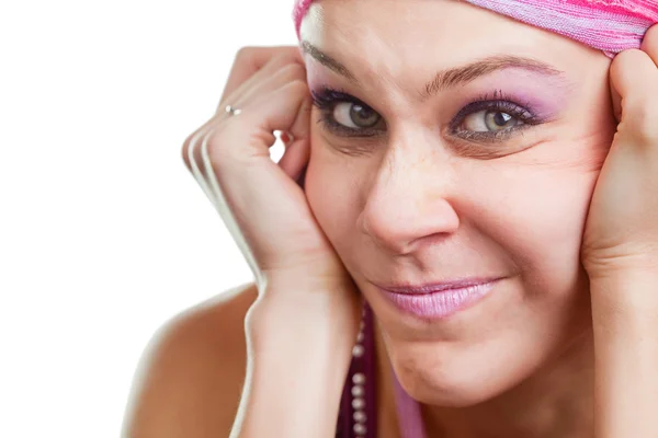 Donna con una smorfia divertente sul viso — Foto Stock