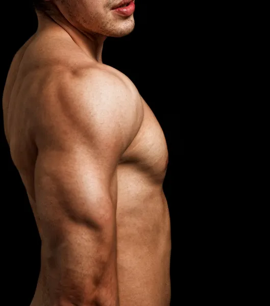 Tríceps y hombro del hombre con cuerpo en forma muscular —  Fotos de Stock