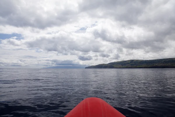 Atlantik auf Azoren - Blick vom Segelboot — Stockfoto