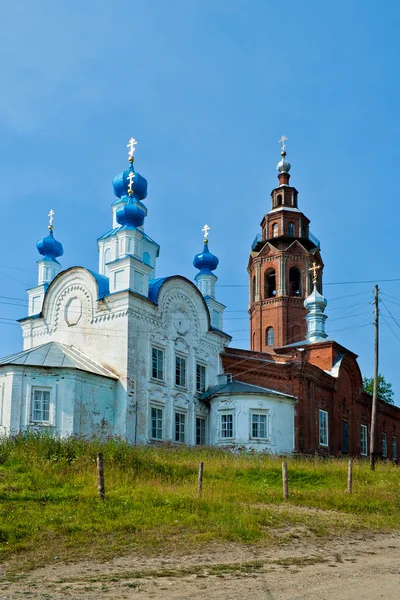 Cherdyn feltámadás katedrális — Stock Fotó