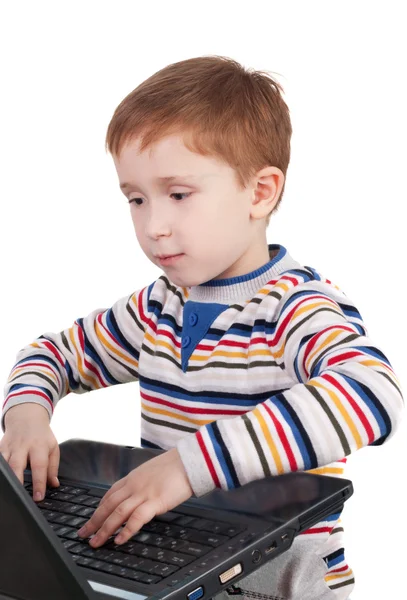 Pojke och dator — Stockfoto