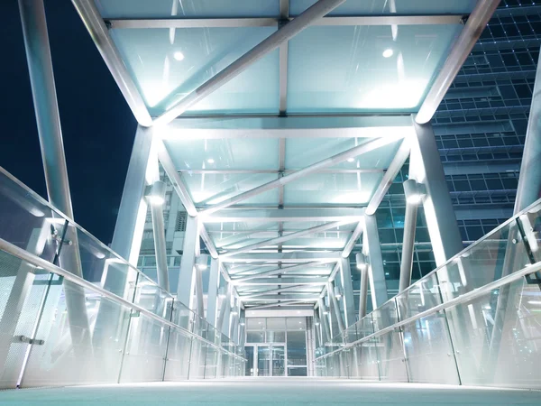 Bright elevated walkway — Stock Photo, Image