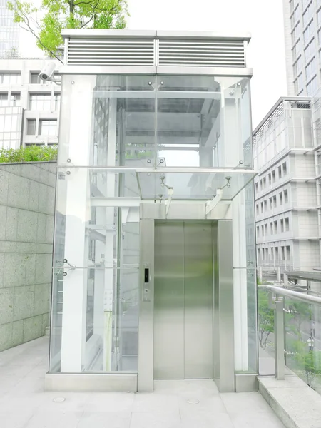 투명 한 엘리베이터 — 스톡 사진