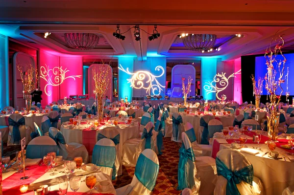 Dekorierter Ballsaal für indische Hochzeiten Stockbild