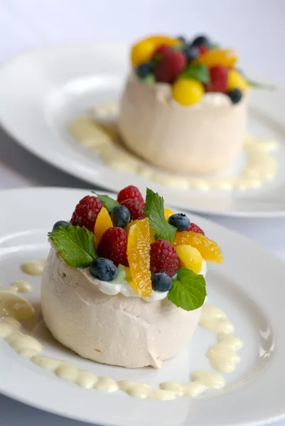 Fruit tart meringue — Stok fotoğraf