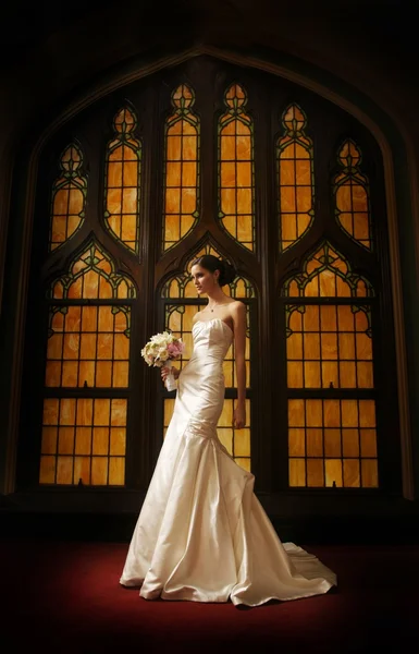 A portrait of a fashion bride — Zdjęcie stockowe