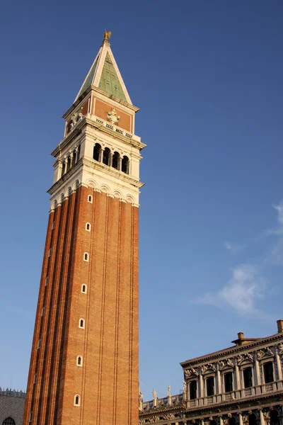 Αγίου campanile σήματα — Φωτογραφία Αρχείου