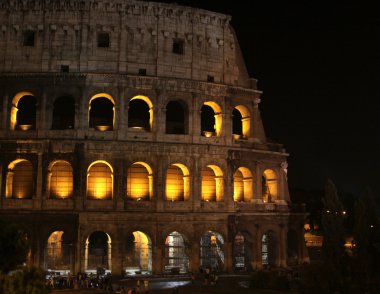 Işıklı colosseum