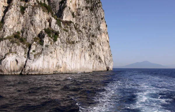 Capri Cliff ansigt - Stock-foto